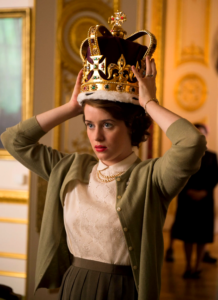 « The Crown »: les costumes et accessoires vont être vendus aux enchères