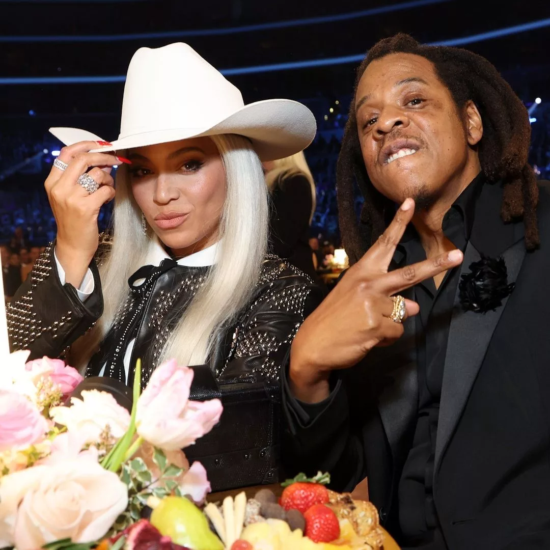 Beyoncé Knowles Carter et son mari Jay-Z aux Grammy Awards 2024.
