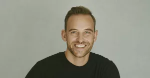 Joël Dicker: « Il faudrait parvenir à s’ouvrir avec ceux que l’on aime »