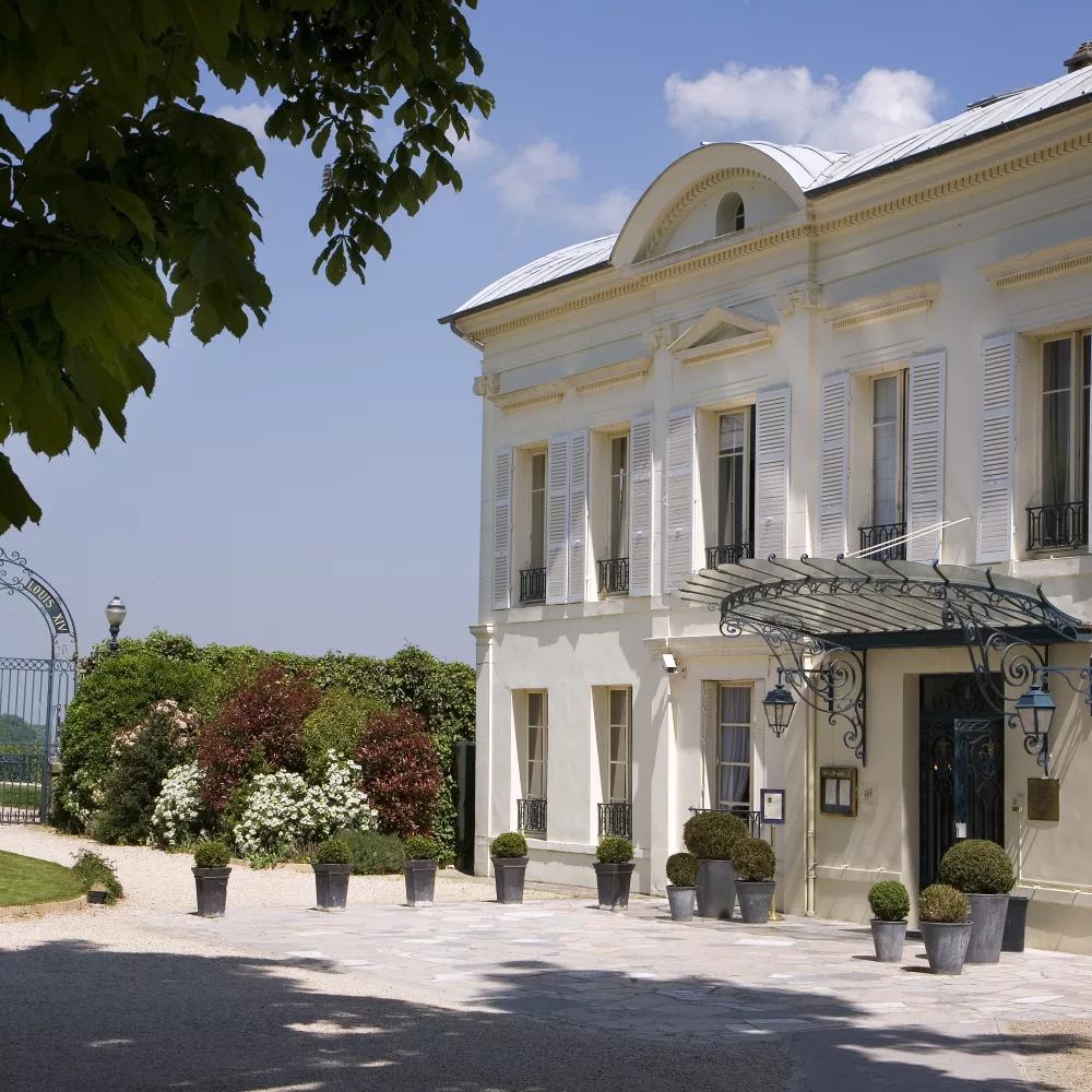 Le Pavillon Henri IV, hôtel chargé d’histoire pour un week-end d’exception