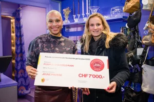 Avec Purple and Gold Rain, rare boutique de seconde main suisse primée