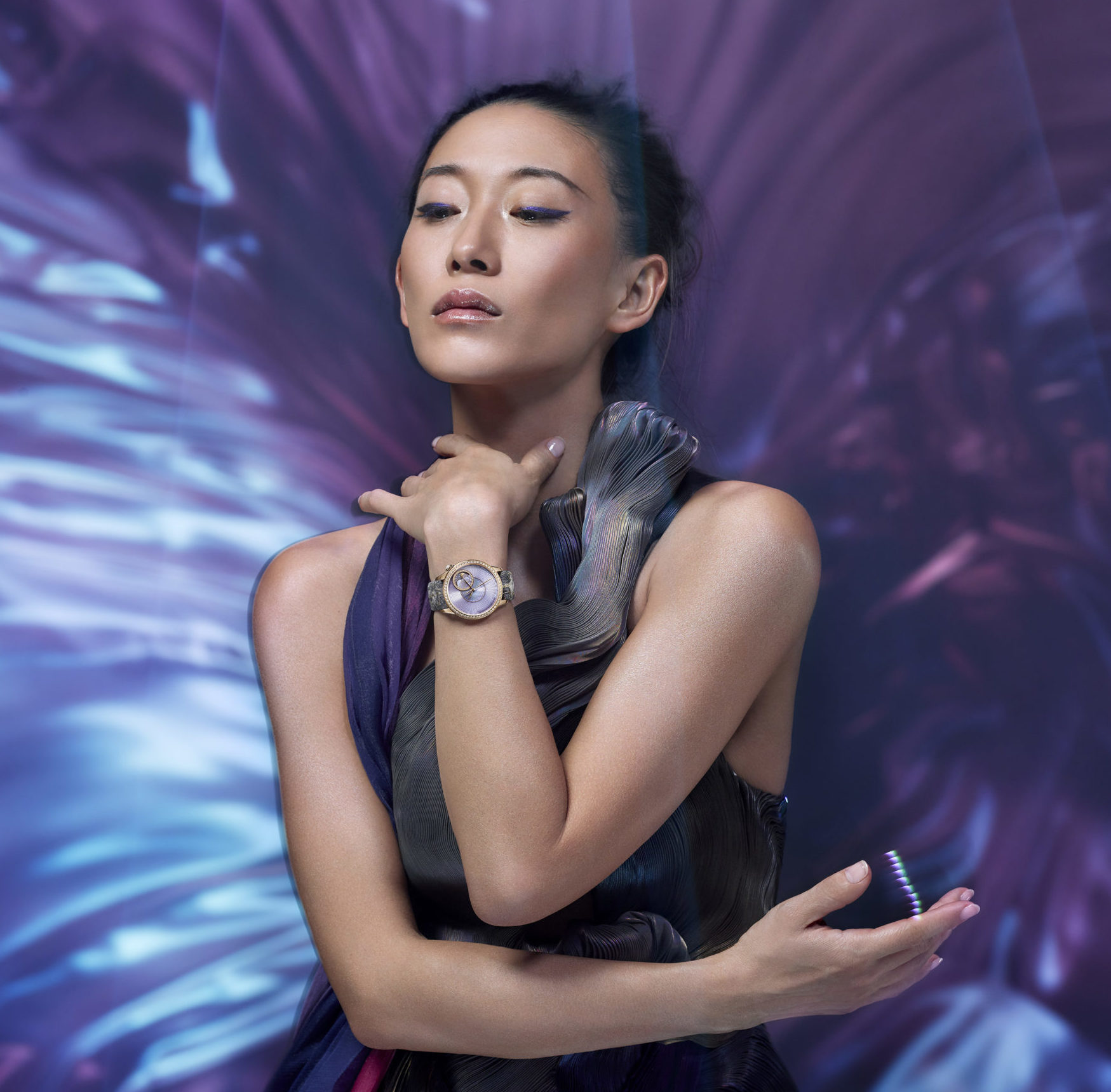 La créatrice de haute couture Yiqing Yin s’allie à la marque suisse Vacheron Constantin