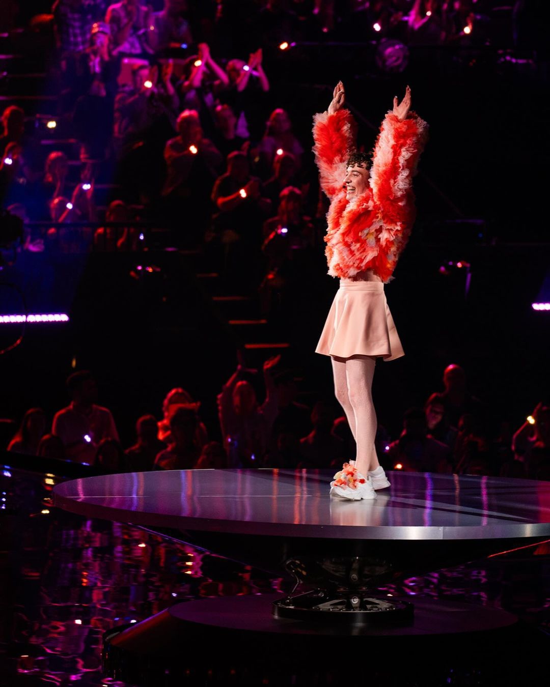 Nemo Mettler à l'Eurovision 2024.