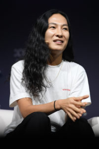 « C’est honteux »: pourquoi les internautes s’insurgent contre le magazine Vogue