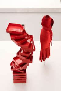 Alaïa/Kuramata: l’exposition fascinante qui honore le design intemporel