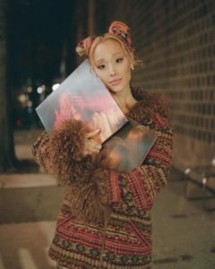 Ariana Grande prépare un nouveau projet musical