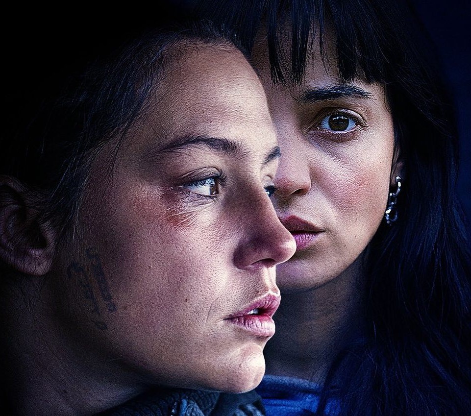 Adèle Exarchopoulos et Souheila Yacoub dans le film Planète B (2024)