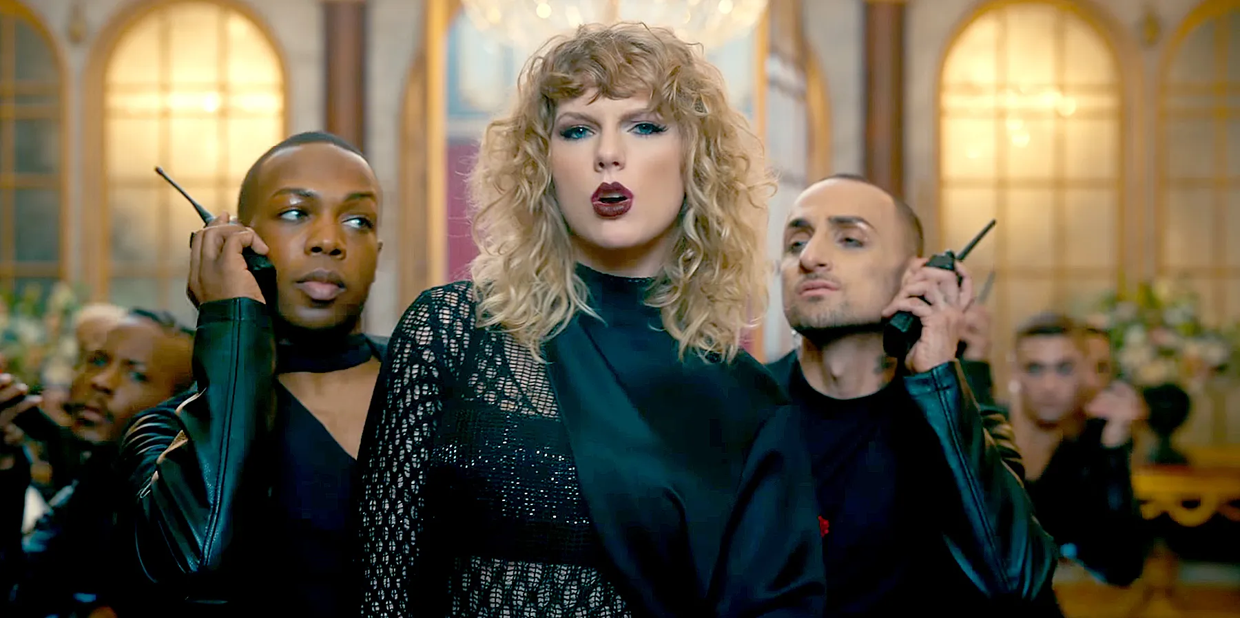 Ce clip où Taylor Swift porte la rayonnante marque suisse YVY