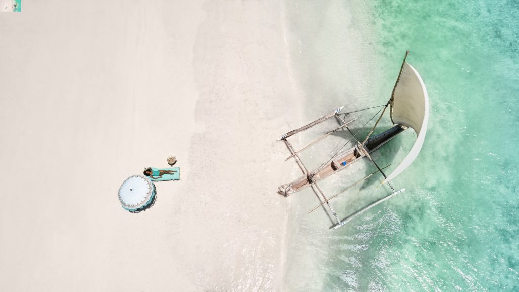 Femme à la plage Rituals