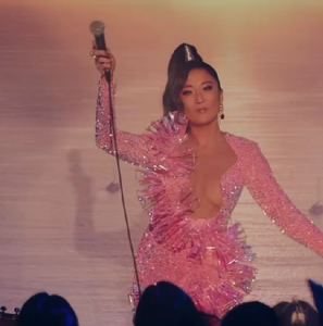 La marque valaisanne Germanier irradie dans la saison 4 de « Emily in Paris »