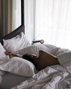 8 astuces infaillibles pour bien dormir pendant la canicule