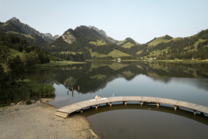 Les meilleurs pontons de baignade pour profiter de la Suisse en été