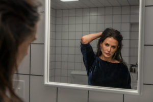Demi Moore, « exceptionnelle » dans The Substance (2024), se confie