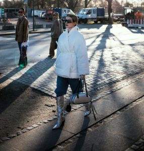 Le guide de la rédaction pour styliser vos bottes de cowboy cet hiver