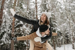 Pourquoi un Noël sans cadeaux peut tout aussi être enrichissant