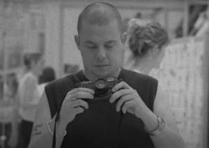 Alexander McQueen: 4 infos folles sur le créateur transgressif