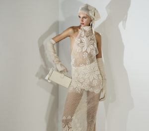 H&M X Magda Butrym : une nouvelle collaboration qui révèle la féminité tout en floraison