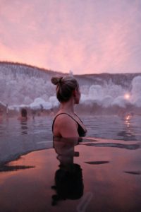 Thérapie par l’eau froide : les bienfaits étonnants pour le corps et l’esprit