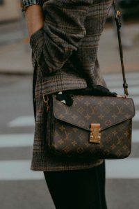 Revendre son sac de luxe au meilleur prix : le guide complet