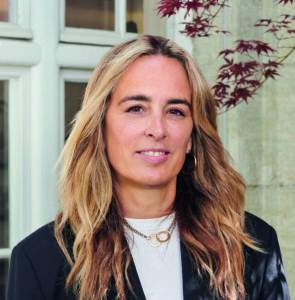 Fashion weeks, intuition et stratégie : qu’est-ce que le métier d’acheteuse mode ?