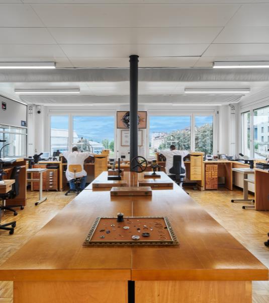 En Suisse, dans les coulisses du berceau horloger de Bvlgari