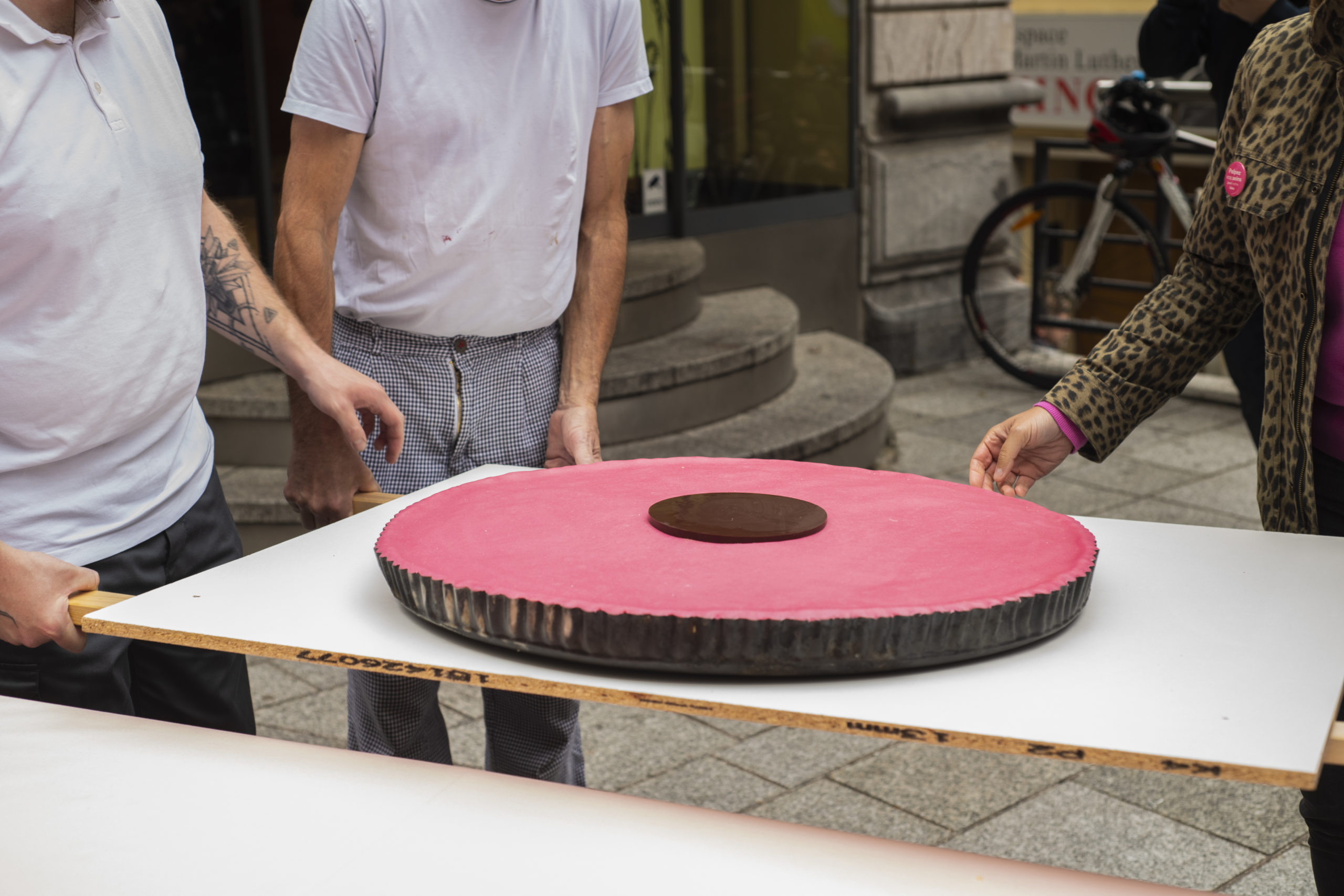 À Yverdon, le plus grand Carac Rose du monde pour la lutte contre le cancer du sein