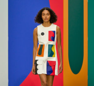 Akris : l’art de dompter la couleur et la forme comme rarement dans la mode