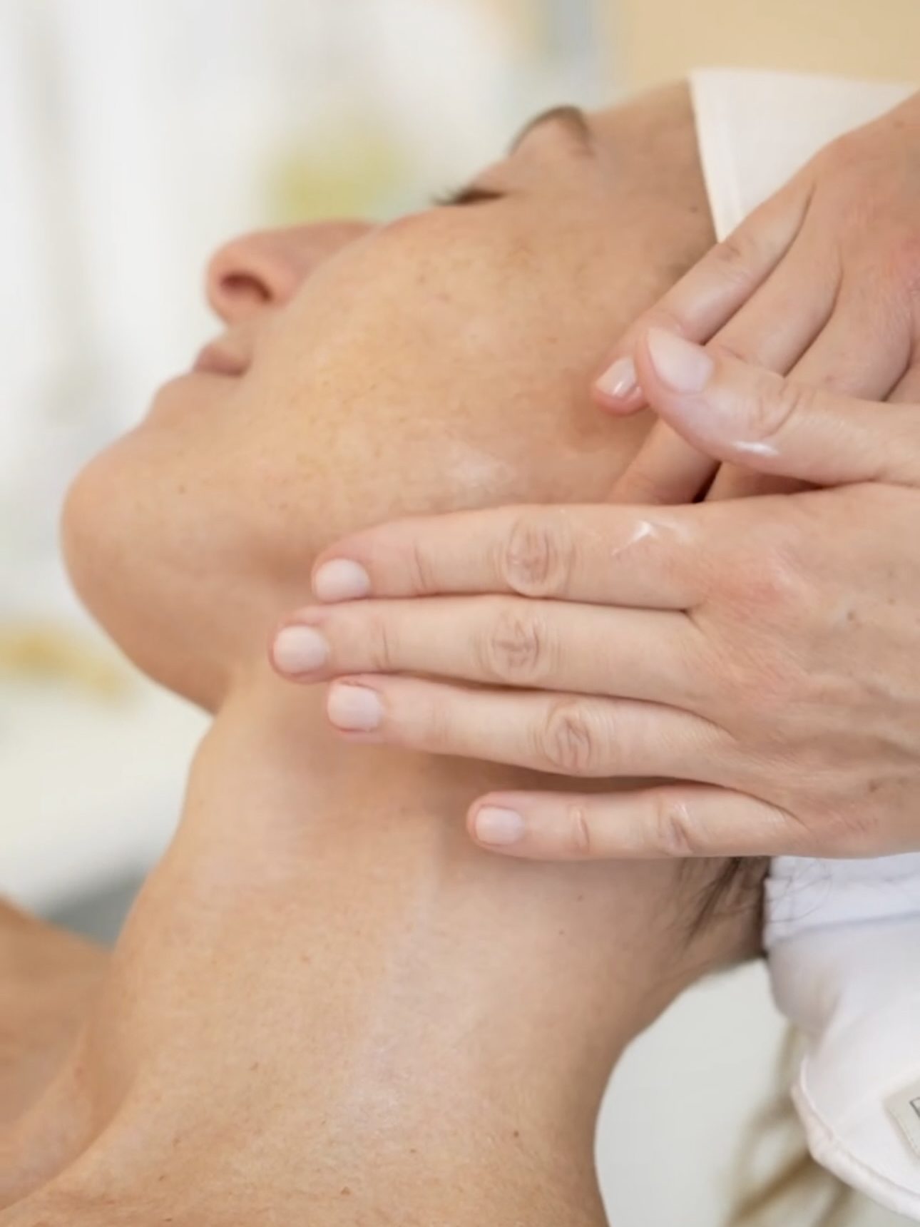 FaceLab by RIVOLI Genève