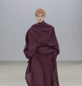 Looks d’automne pour le printemps-été : que se passe-t-il à la Fashion Week ?