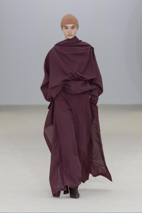 Issey Miyake, Printemps-été 2026.