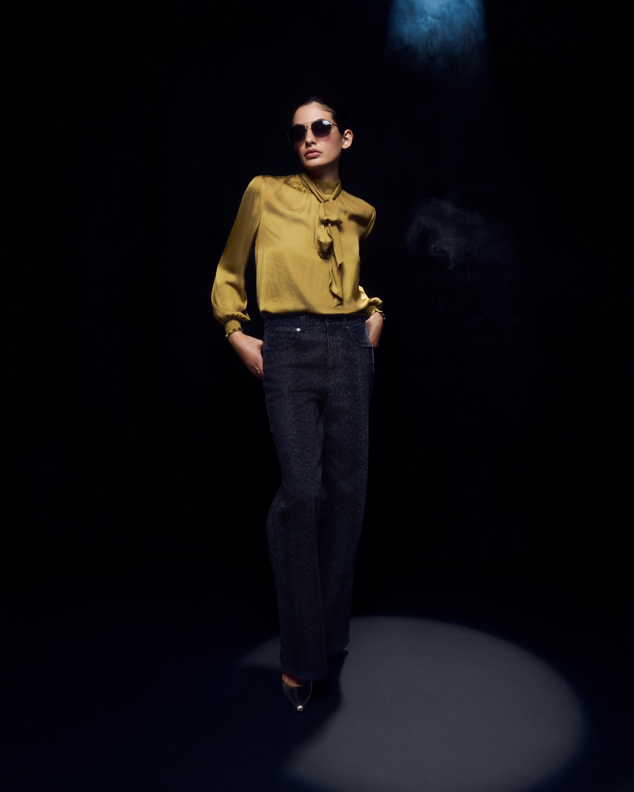 Blouse col lavallière camel morgan