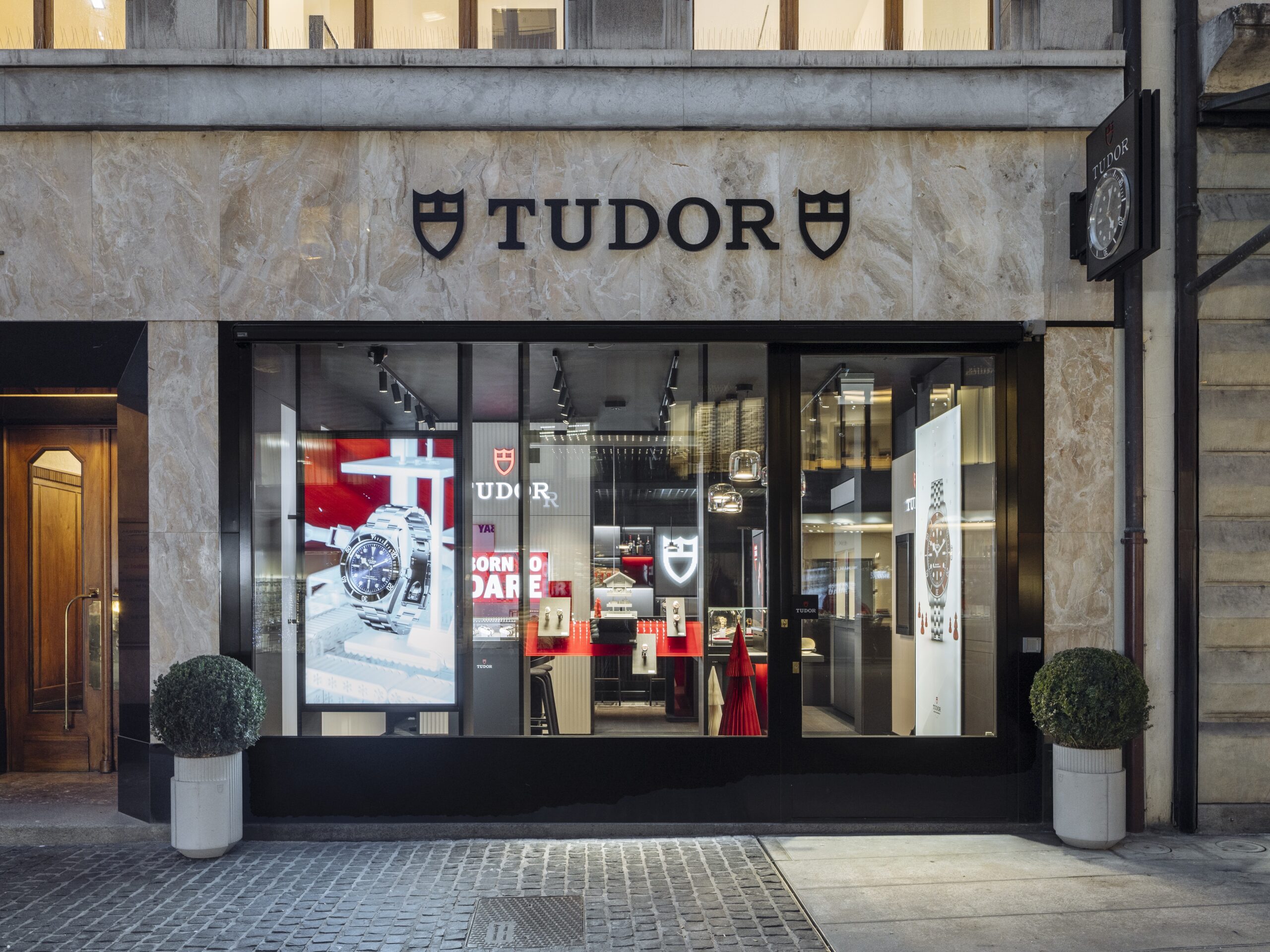 La célèbre maison horlogère Tudor ouvre sa première boutique genevoise