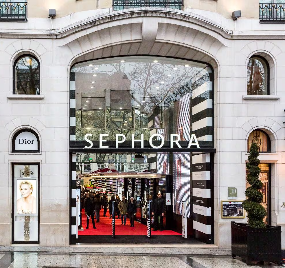 Sephora annonce l&rsquo;ouverture de son premier magasin suisse à Genève
