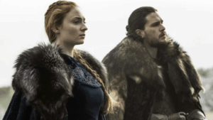 Sophie Turner et Kit Harington dans les rôles de Sansa Stark et Jon Snow pour Games of Thrones.