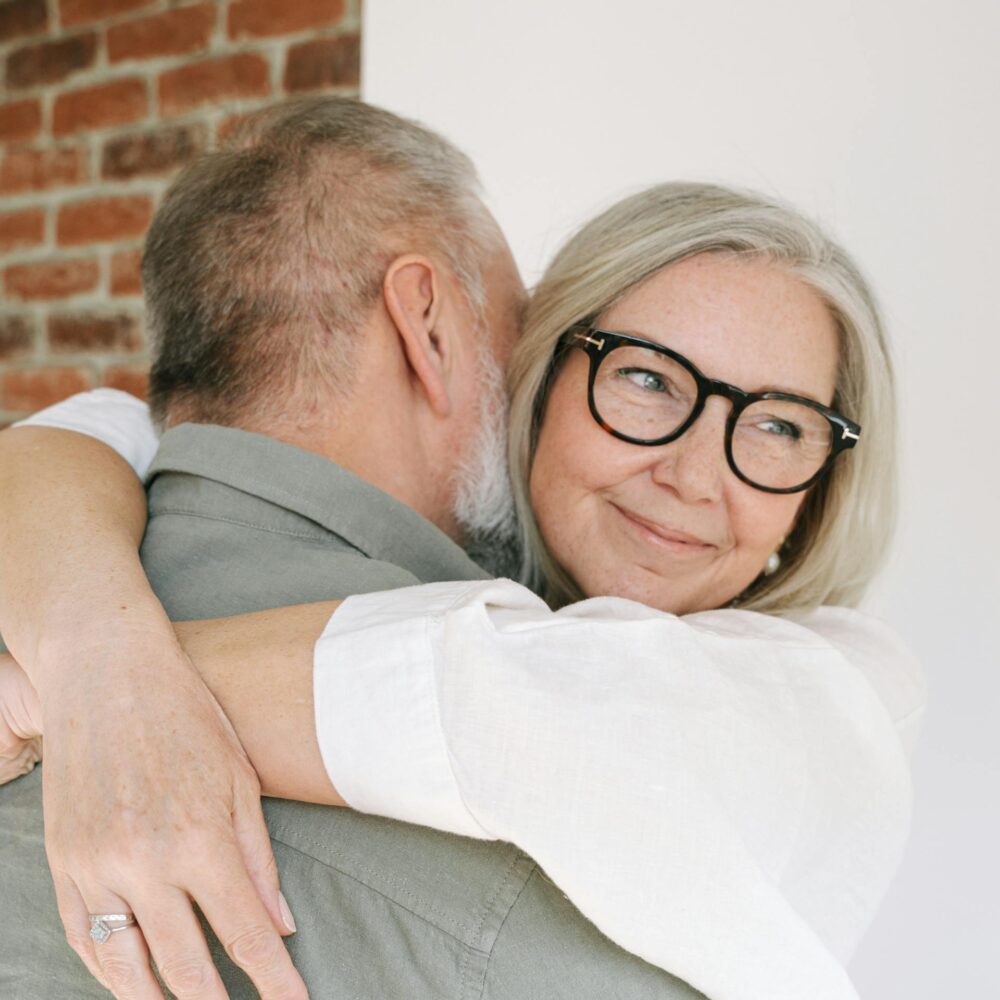 Comment l’âge et la ménopause modifient ce qui nous attire chez les hommes ?