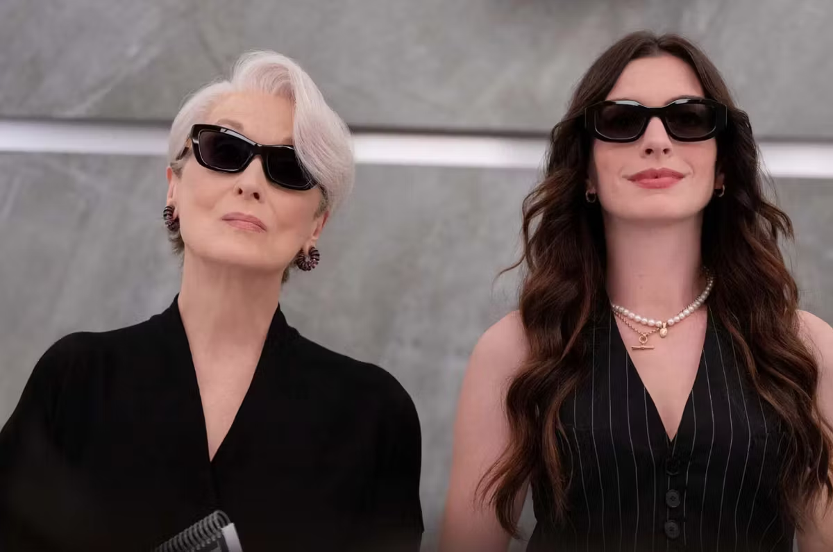 Meryl Streep (gauche) et Anne Hathaway (droite) dans Le Diable s'habille en Prada 2 (2026).