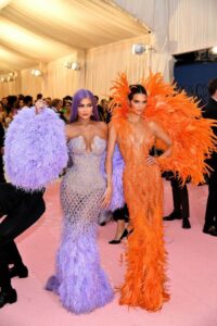 Kylie Jenner et Kendall Jenner au MET Gala 2019.
