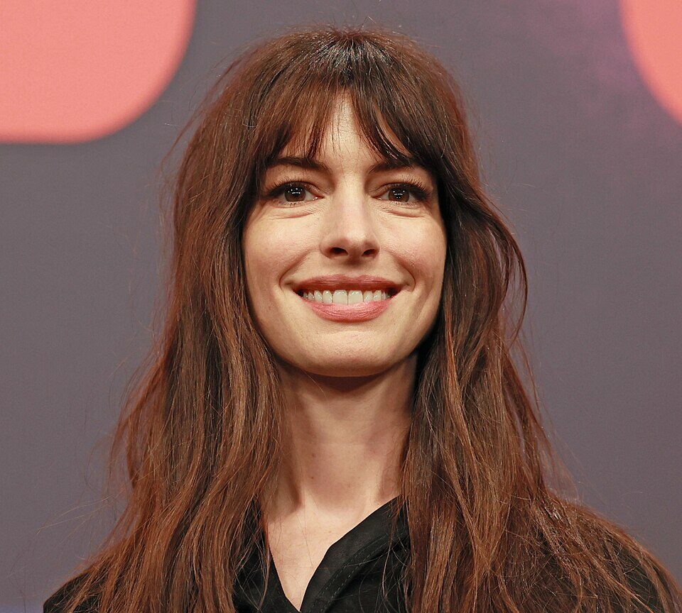 Anne Hathaway annonce être enceinte de son troisième enfant
