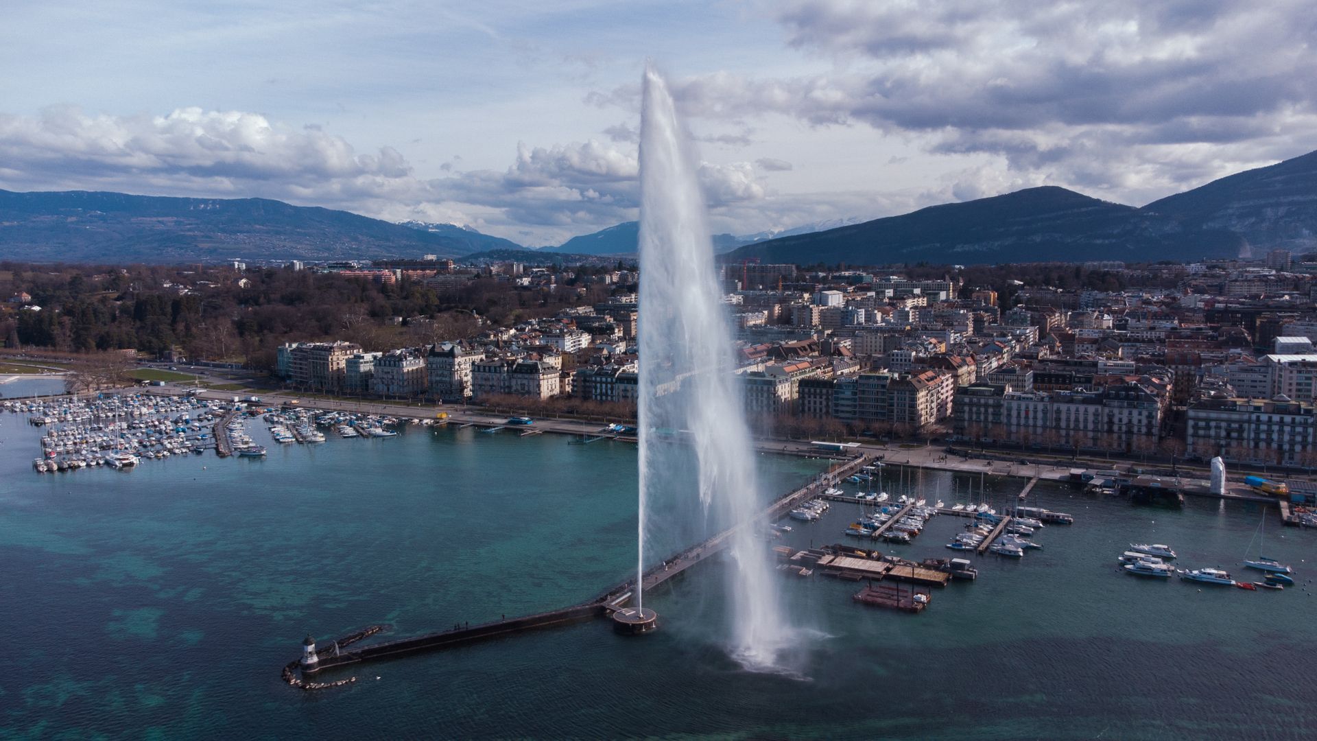Jet d'eau de Genève.