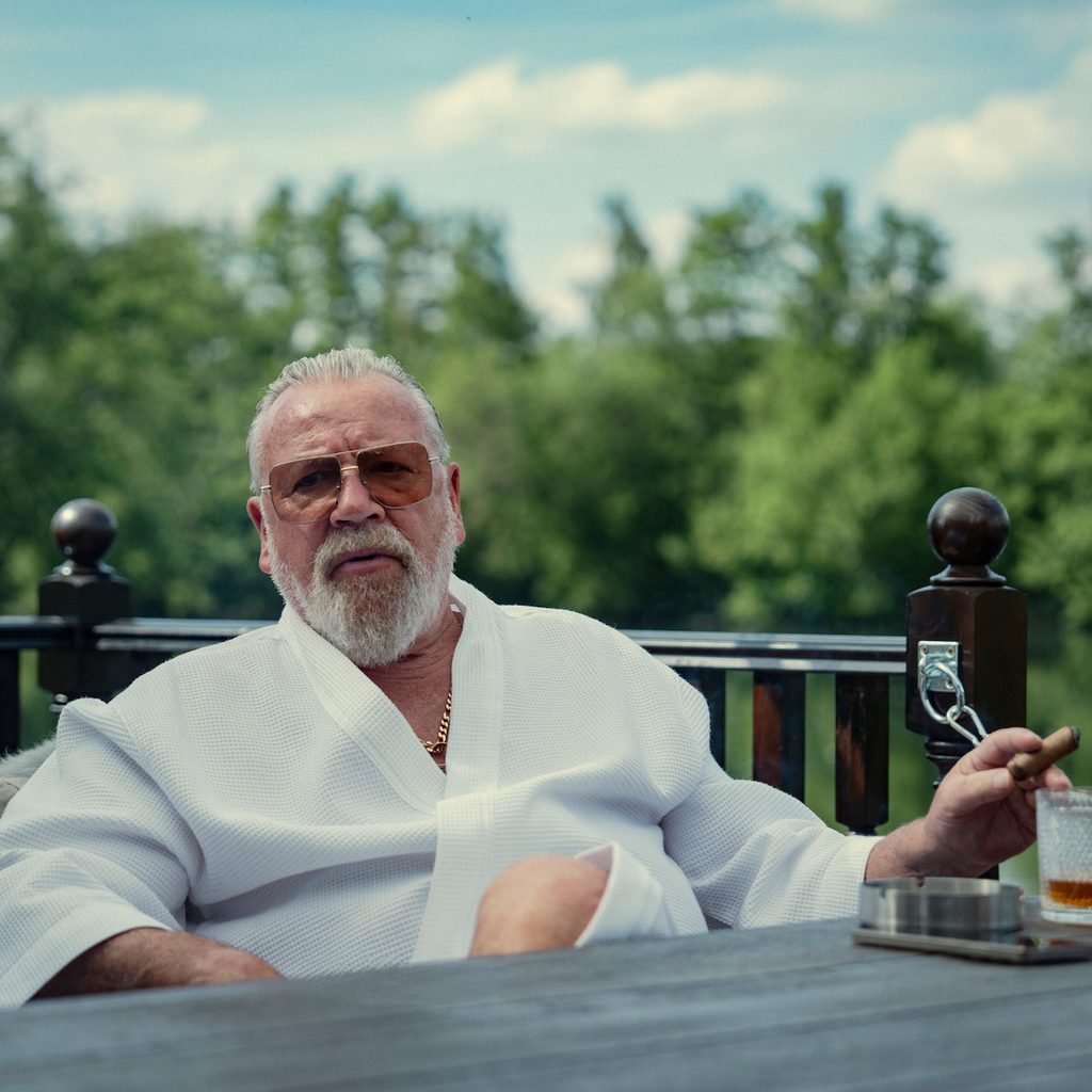 Ray Winstone dans le rôle de Bobby Glass