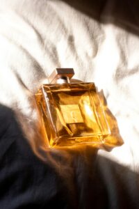 Quel parfum choisir selon son type de peau ?